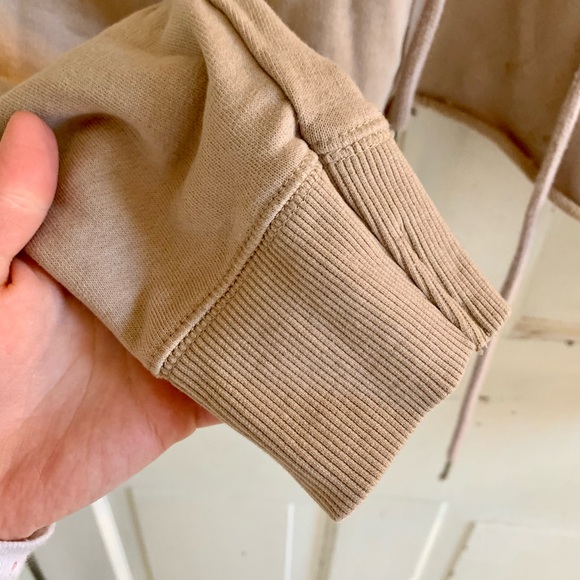 SASKI COLLECTION cropped tan hoodie - Picture 7 of 16